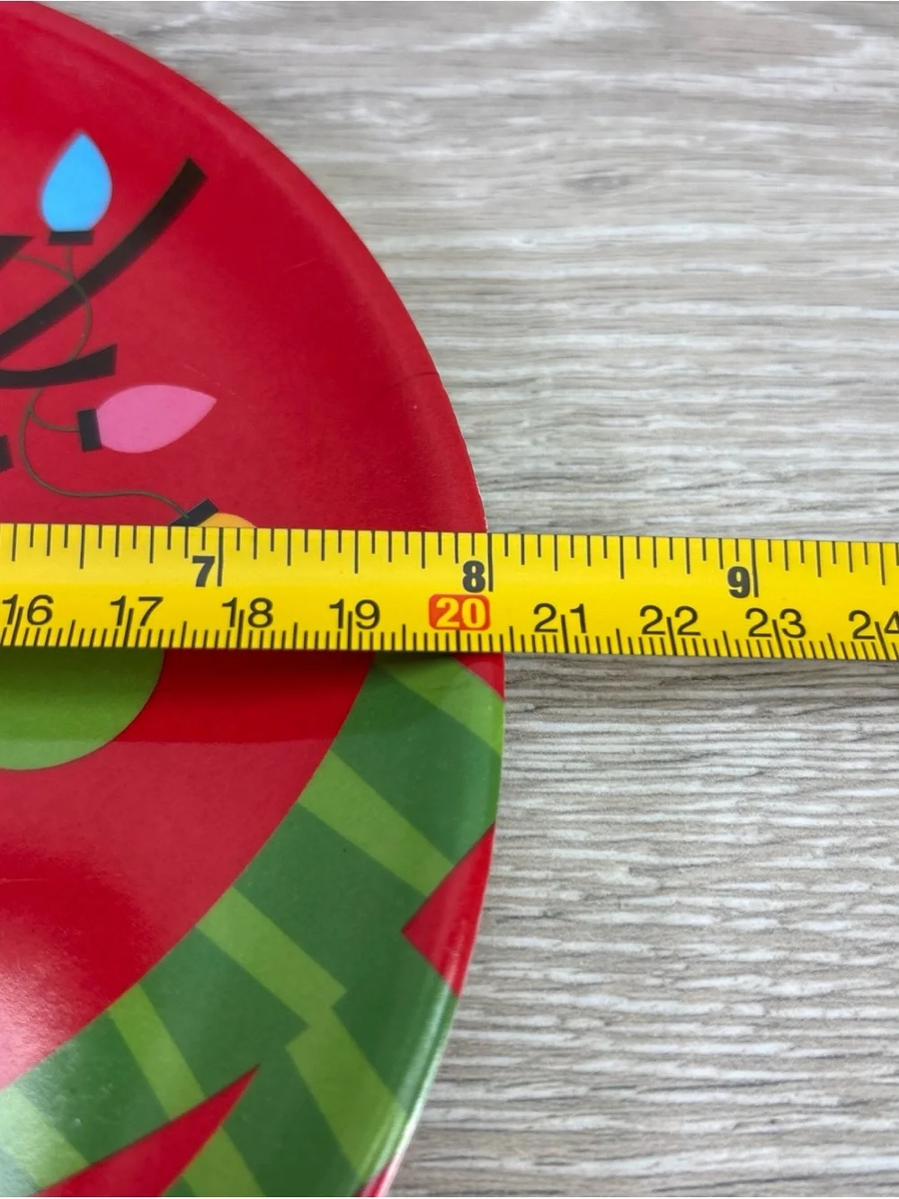 Set Of 4 Kids Holiday-Themed Melamine Plate Santa Snowman Reindeer Penguin 8”